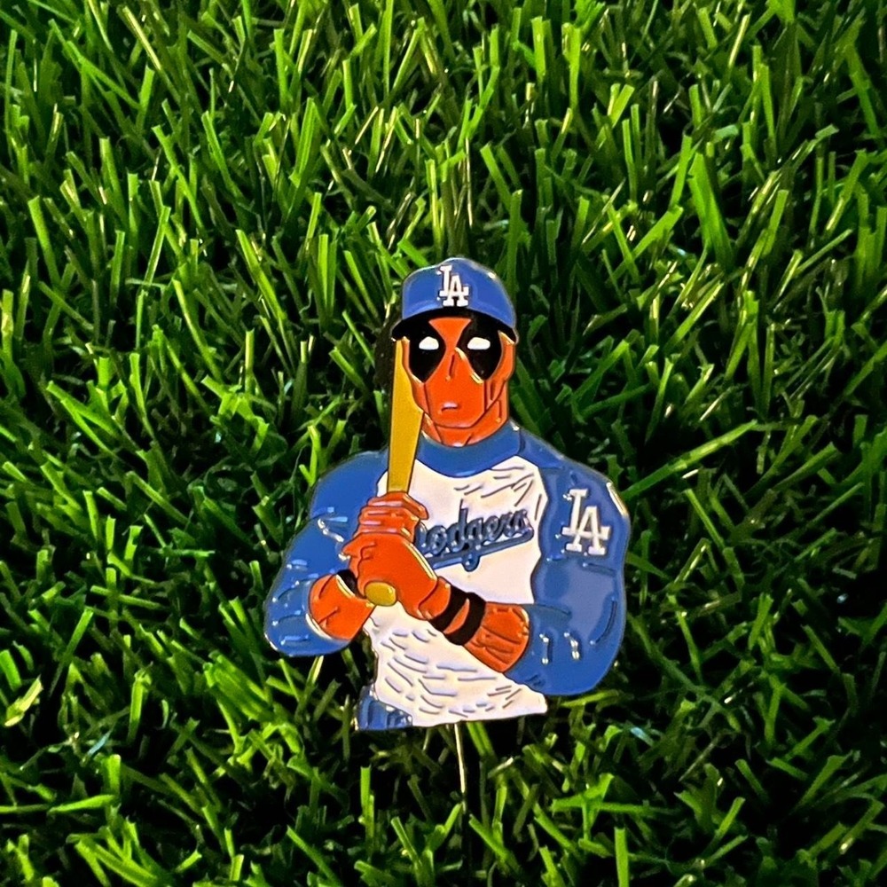 Deadpool dodgers pin